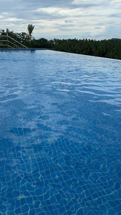 Rawai Beach Condo Bagian luar foto